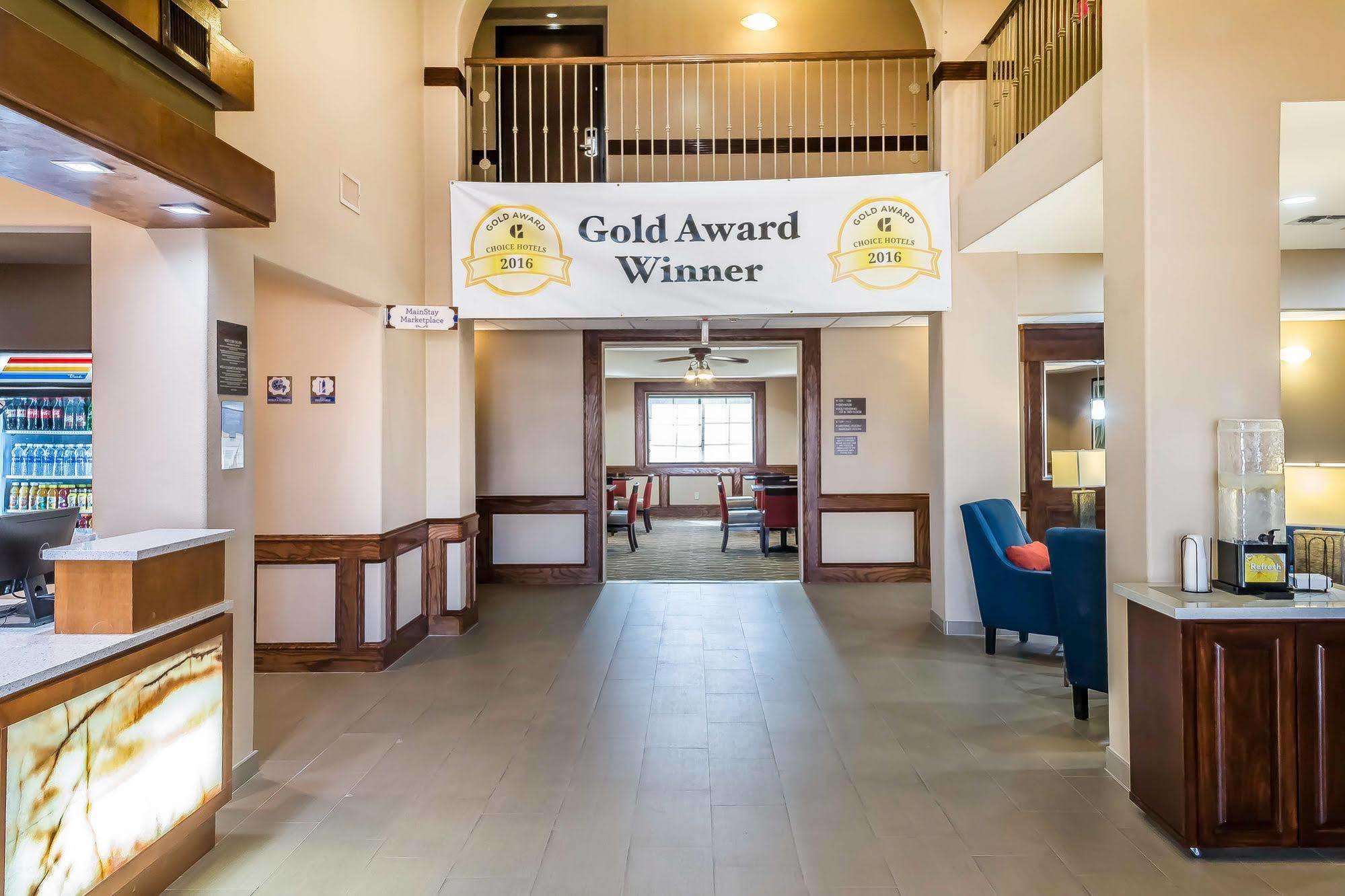 Mainstay Suites Edinburg Kültér fotó