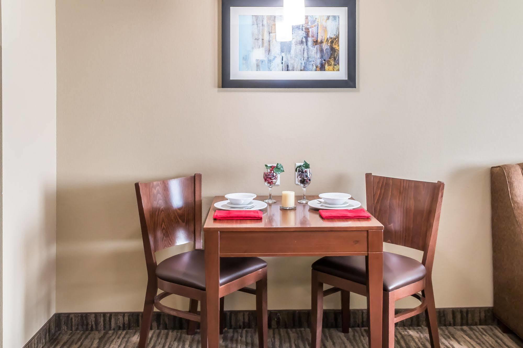 Mainstay Suites Edinburg Kültér fotó