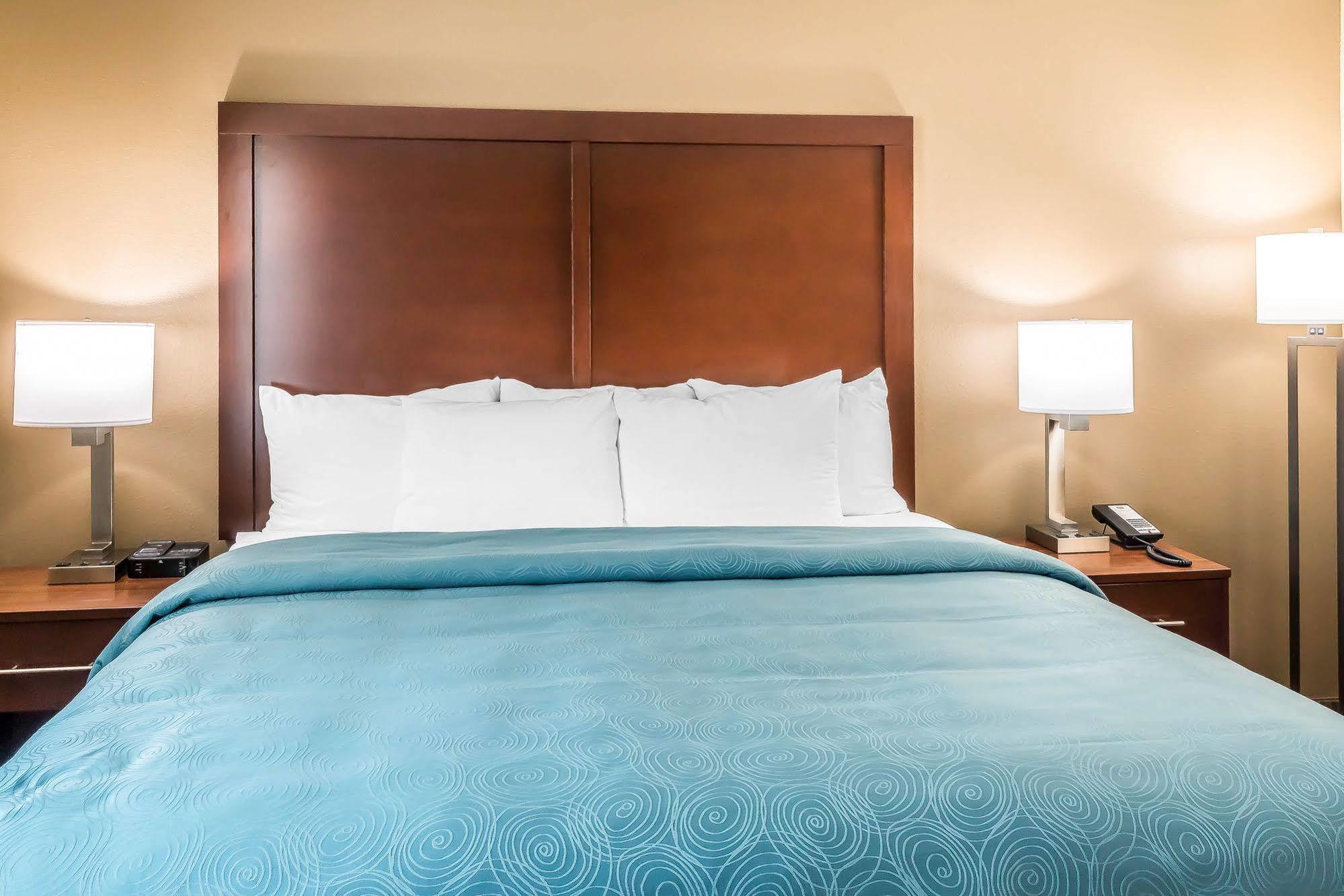 Mainstay Suites Edinburg Kültér fotó