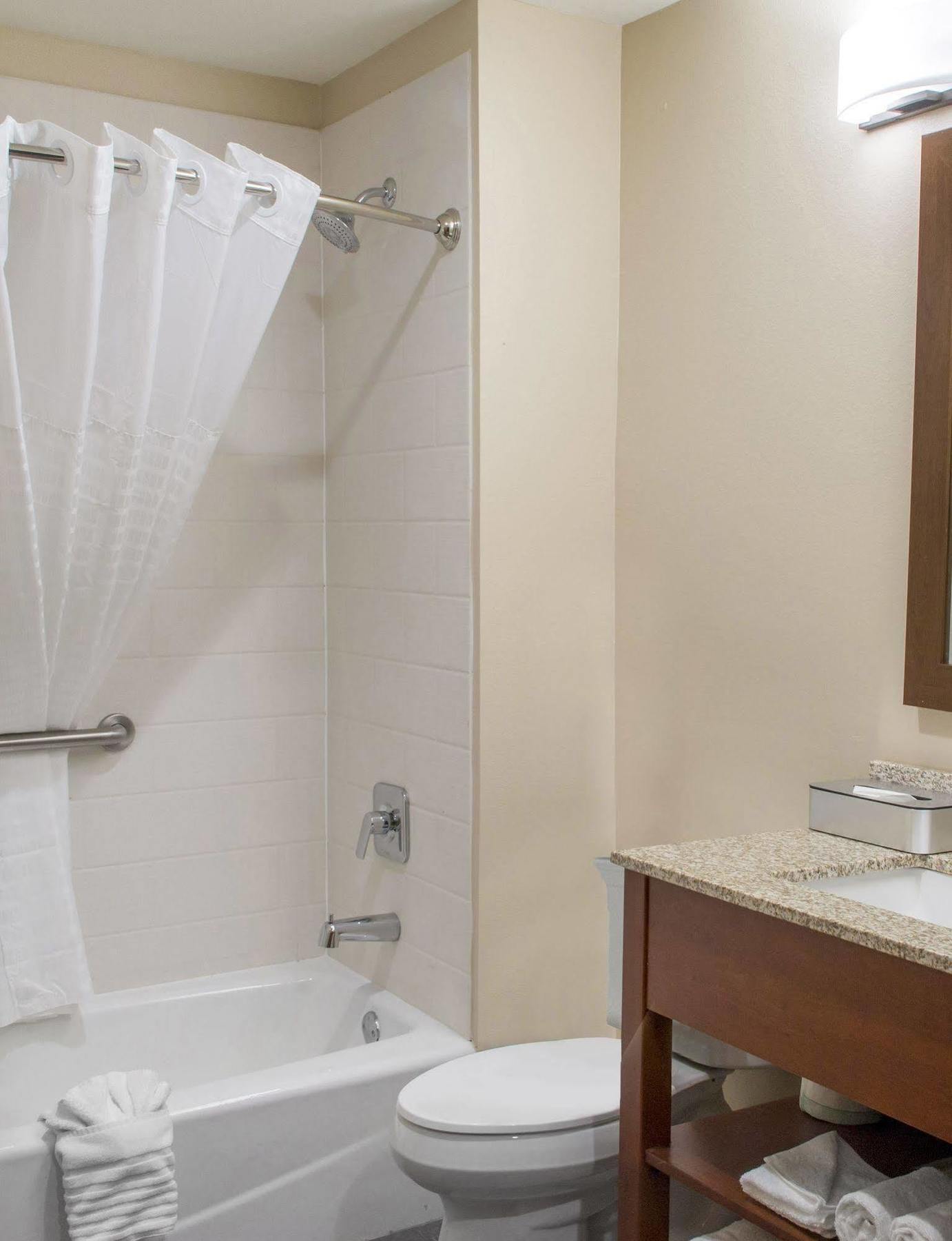 Mainstay Suites Edinburg Kültér fotó