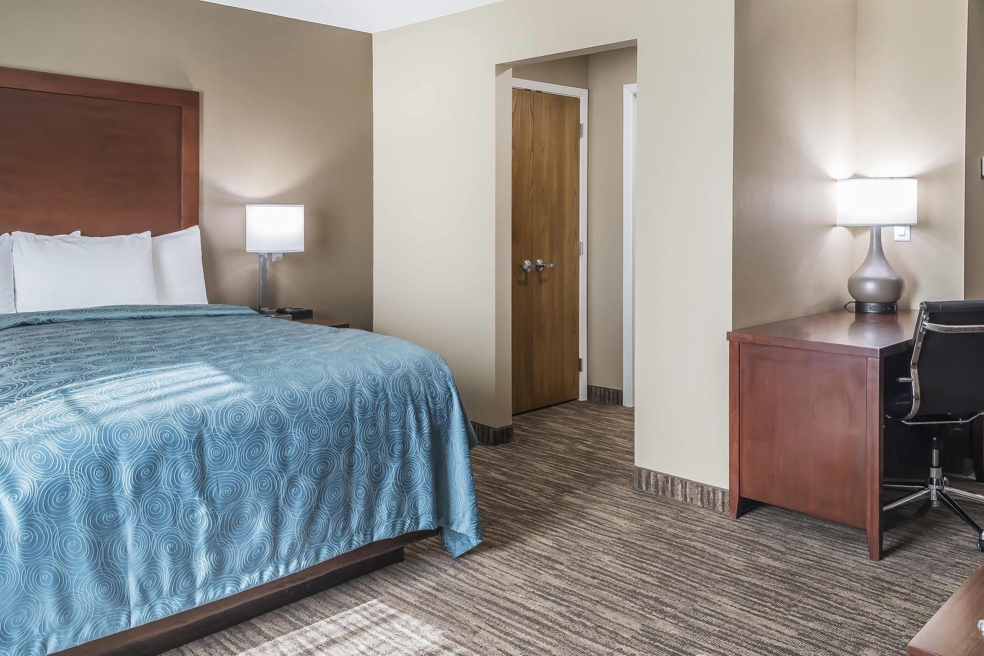 Mainstay Suites Edinburg Kültér fotó